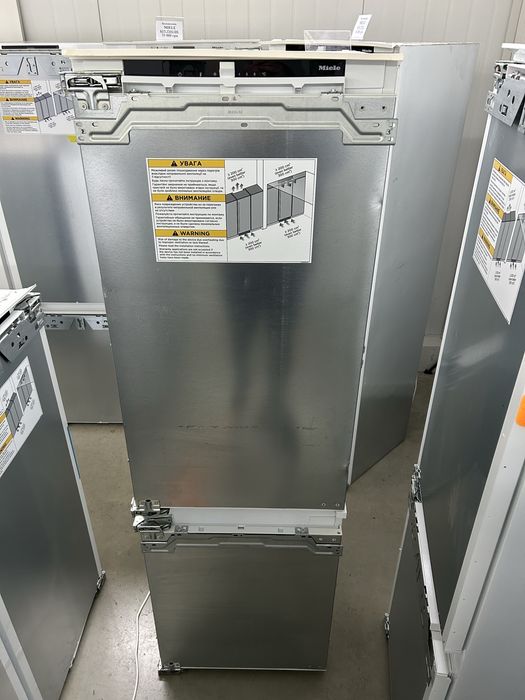 Холодильник Miele KD 7724 E