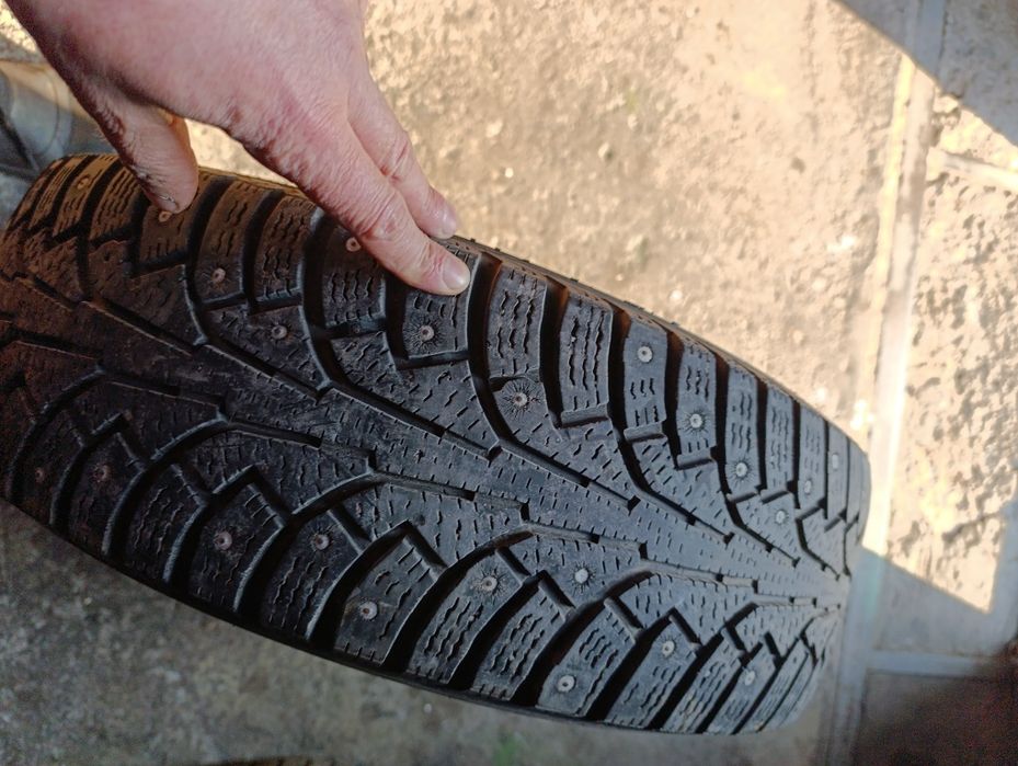 Шини Nokian Nordman 5  185/75 R14 на металевих дисках 4*100 Kia,Hyunda