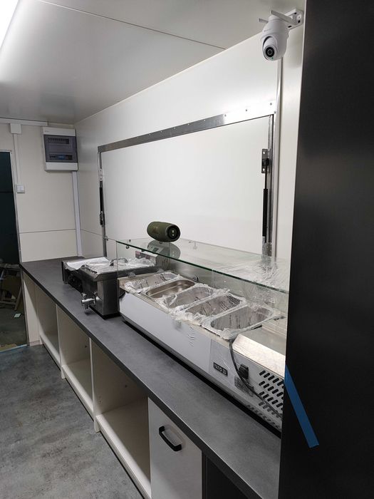 Przyczepa gastronomiczna pod klienta 2026, gotowy biznes, food truck