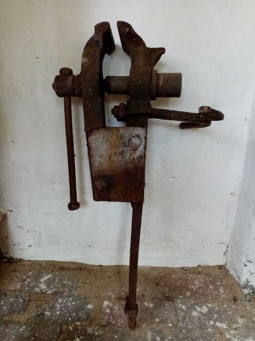 Imadło kowalskie poniemieckie