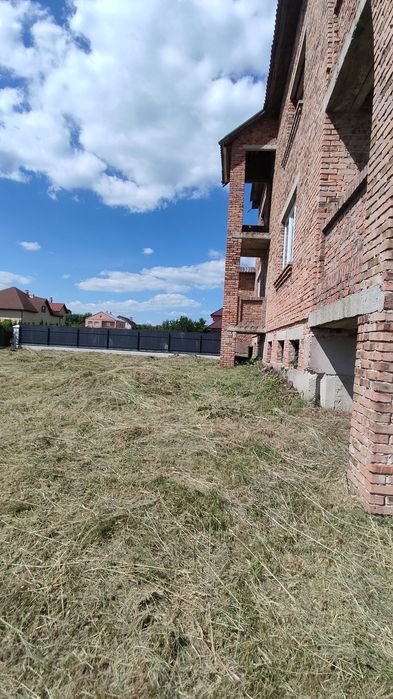 Продаж будинку на 2 входи, 12 сот. зем., Луцьк.