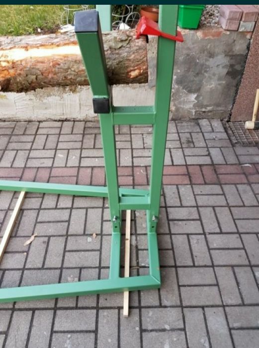 Stojak , kobyłka do cięcia drzewa