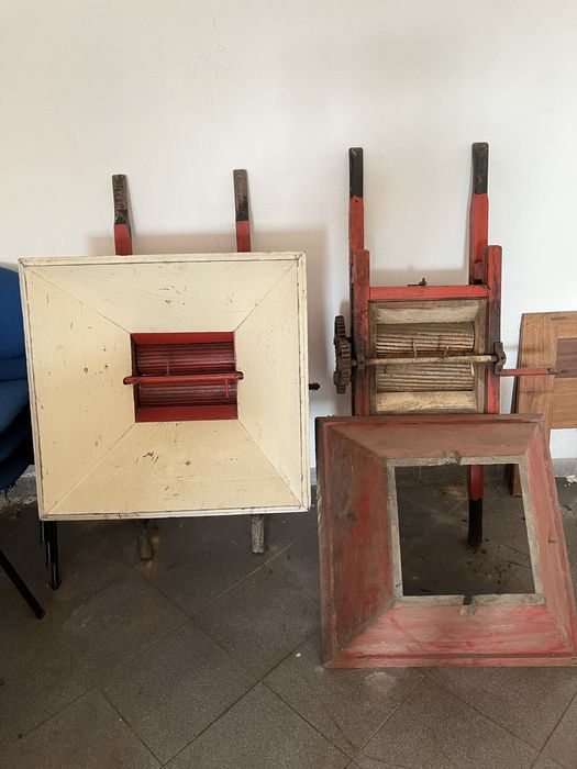 Relador de uvas manual