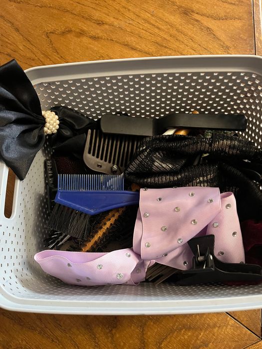 Oddam rzeczy do włosów