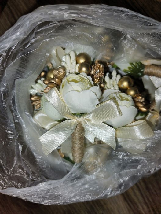 Бутоньєрки на весілля