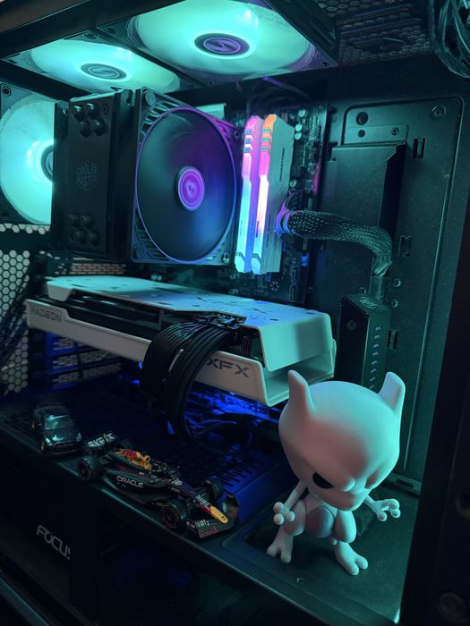 PC Gaming Ryzen 7 + RX 7800XT 16GB + 32GB Ram