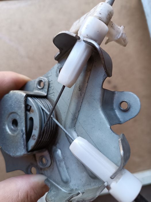 Стеклоподъёмник (склопідйомник) Mitsubishi outlander