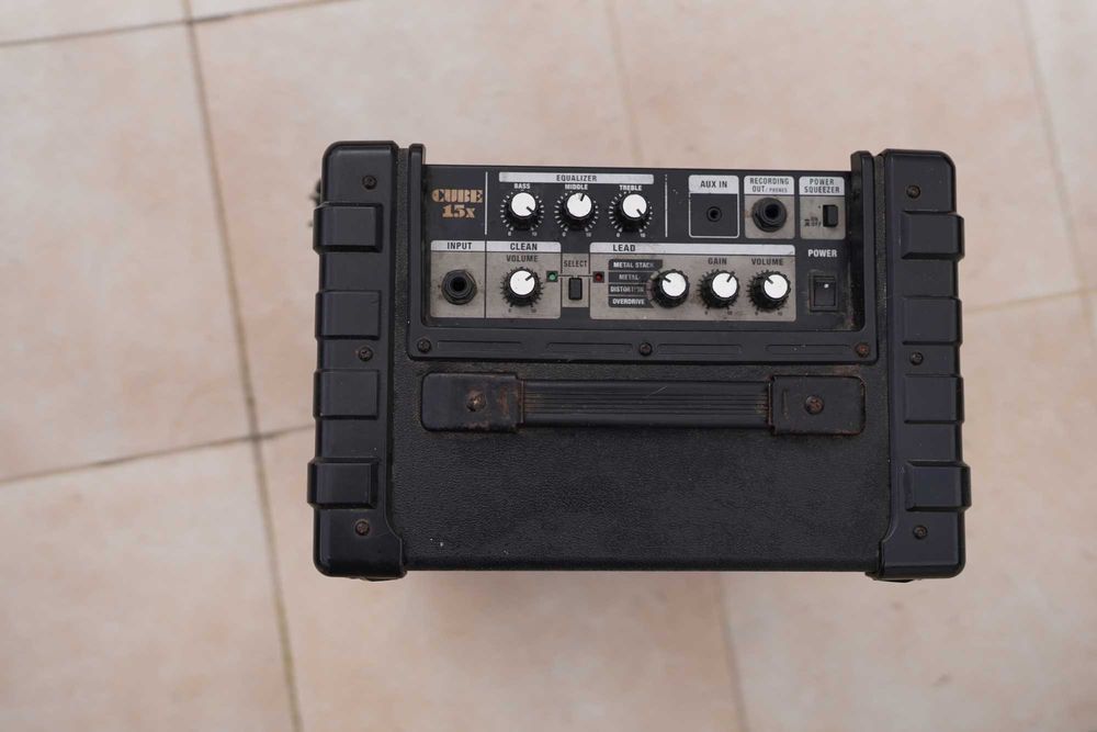 Roland Cube 15X em boas condições