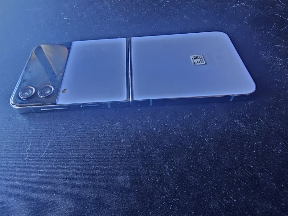 Samsung z flip 4 *Możliwa zamiana*