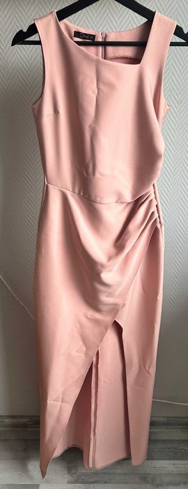 Długa suknia różowa 36