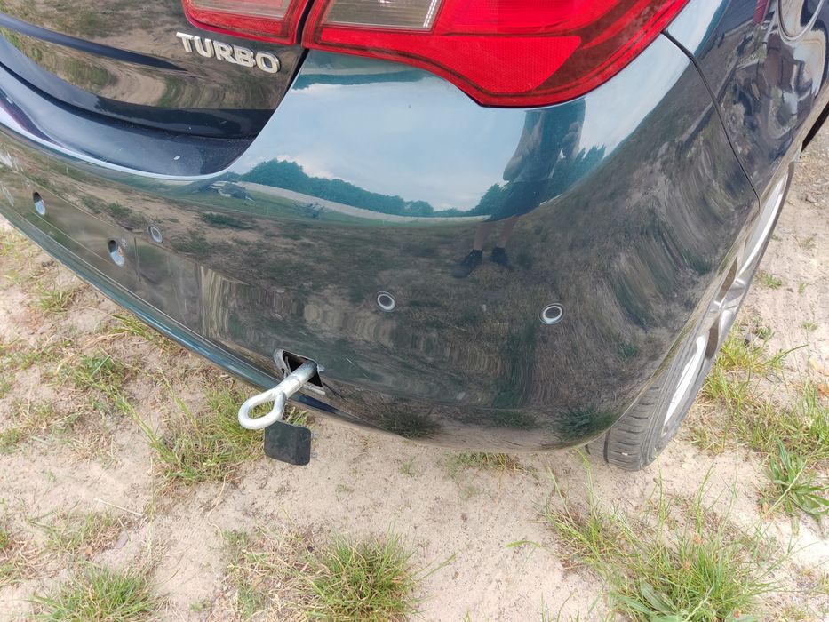 Opel Corsa E 5D Zderzak tylny 6xpdc