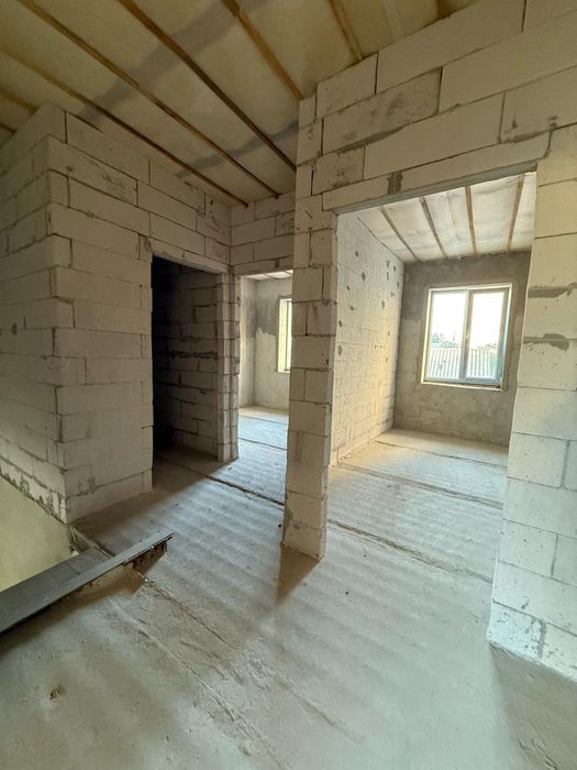 Продаж будинку,котеджу, танхаус