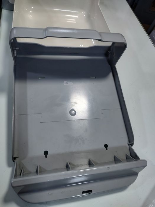 Desoensador de papel de mãos
