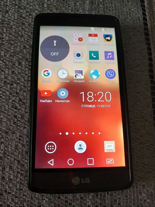 Продається телефон Lg G3s робочий на запчастини