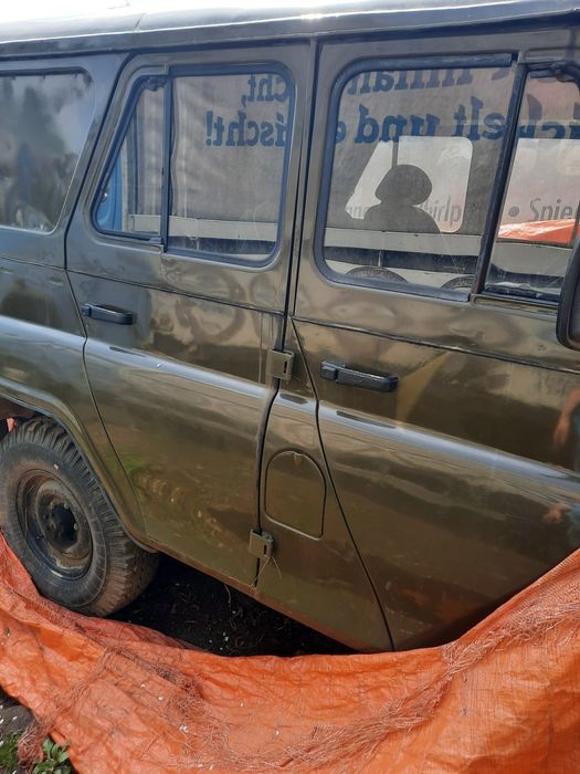 Продам Уаз 469 з фордовським двигуном 2.5