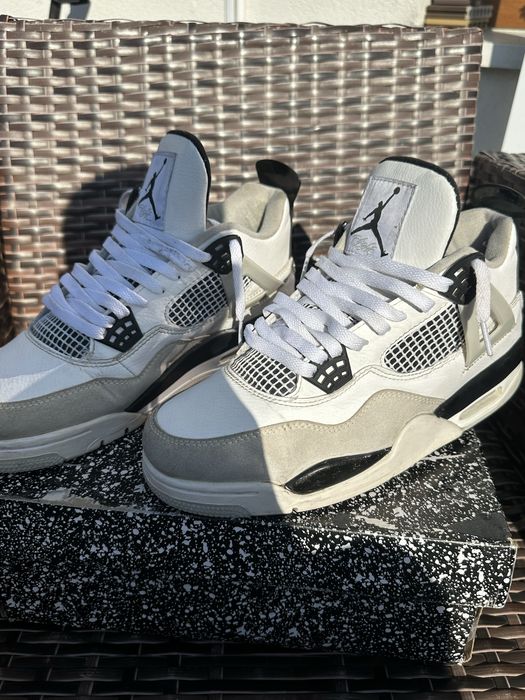 Air Jordan 4 Retro "Military Black" – EUR 43 / 27.5 cm (Box)