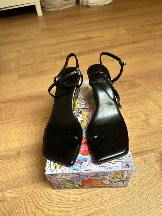 Sandały na koturnie Jeffrey Campbell 39