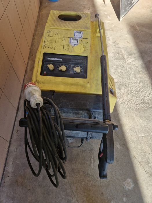 Myjka ciśnieniowa Karcher HDS 890 C grzanie wody.
