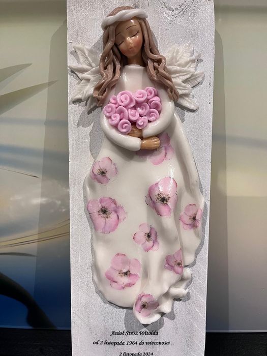 Figurka aniołka zimna porcelana z dedykacją - rękodzieło