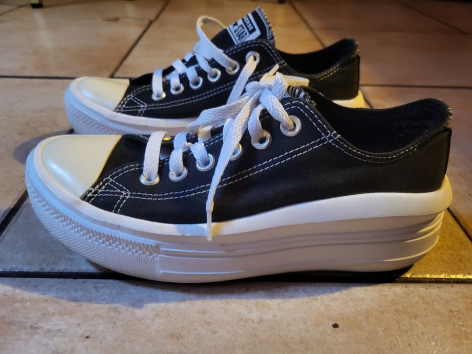 Super trampki firmy Converse