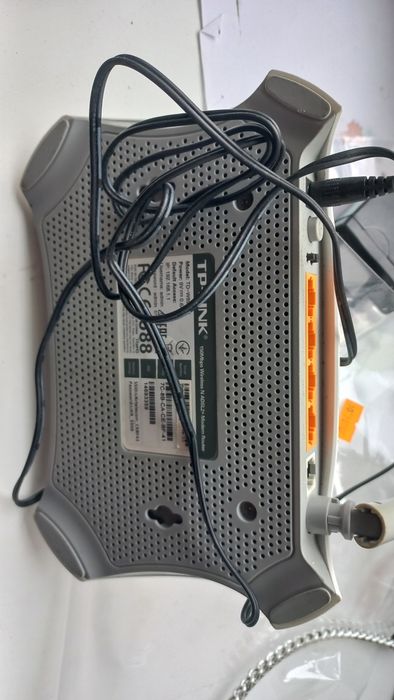 Роутер сучасний швидкісний та модем wi-fi ADSL Укртелеком