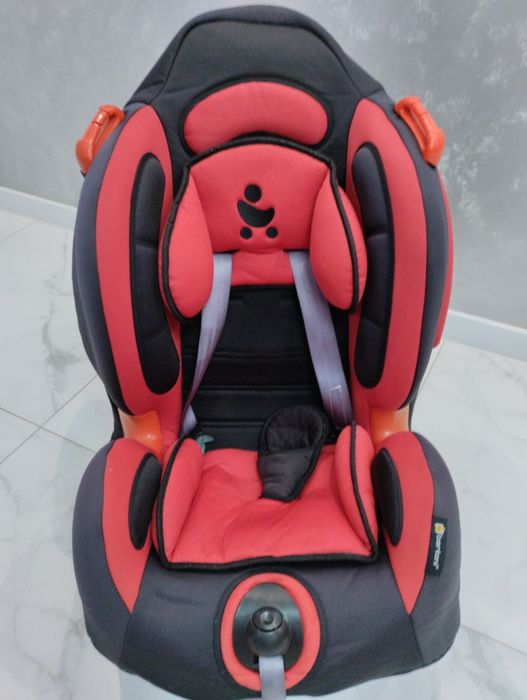 Автокрісла дитяче в ідеальному стані!
