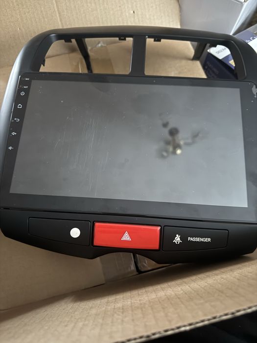 Radio samochodowe Carplay Peugeot Citroen Mitsubishi Android auto