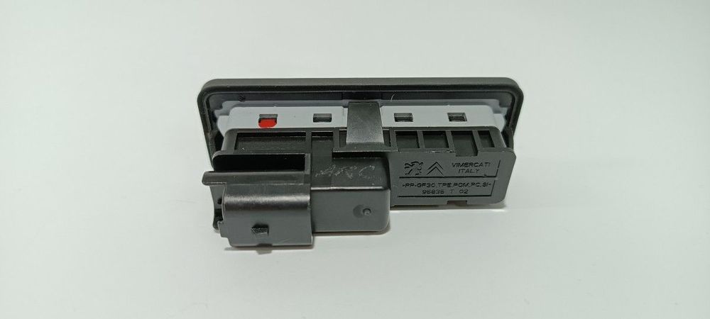 PUXADORA EXTERIRO DA MALA PEUGEOT 5008 ALLURE