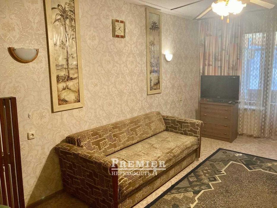 Продам 2-х ком квартиру рядом с парком Шевченко.