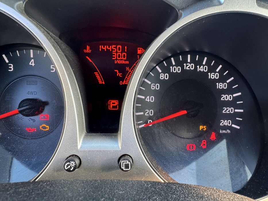 Nissan Juke продам