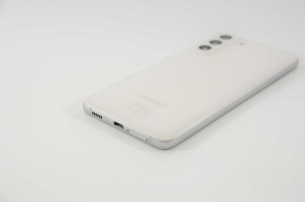 Samsung S21 FE 5G SM/G990B2/DS 6GB RAM - 128GB White/biały