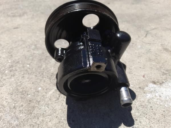 Bomba de direção DACIA Sandero (BS_)