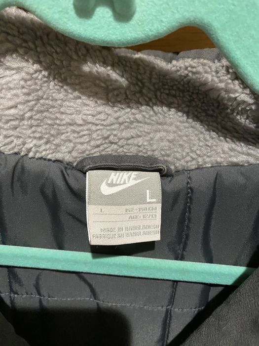 Casaco Nike - Tamanho L