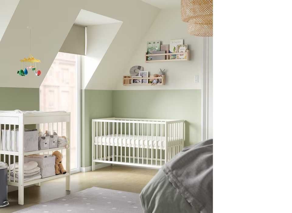 2 Berços iguais 50 euros/cada com oferta colchões +