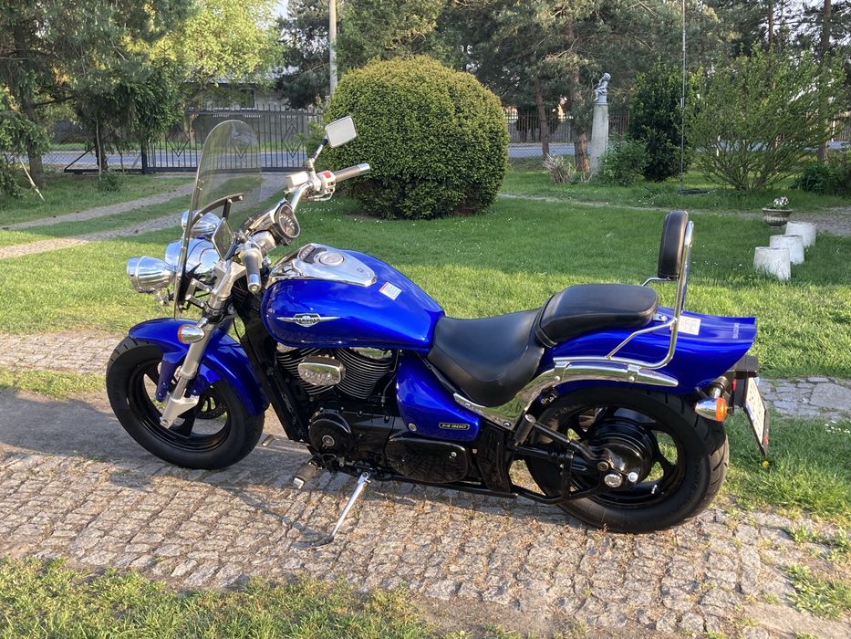 Suzuki Intruder 800