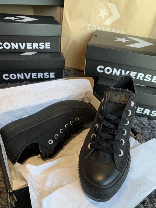 Converse All Star - Chuck Taylor Lift Platform ALL BLACK — COMO NOVAS em Caixa (Tam 39)