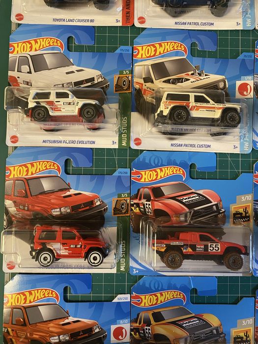 Hot Wheels Jipes e Pick-ups JDM