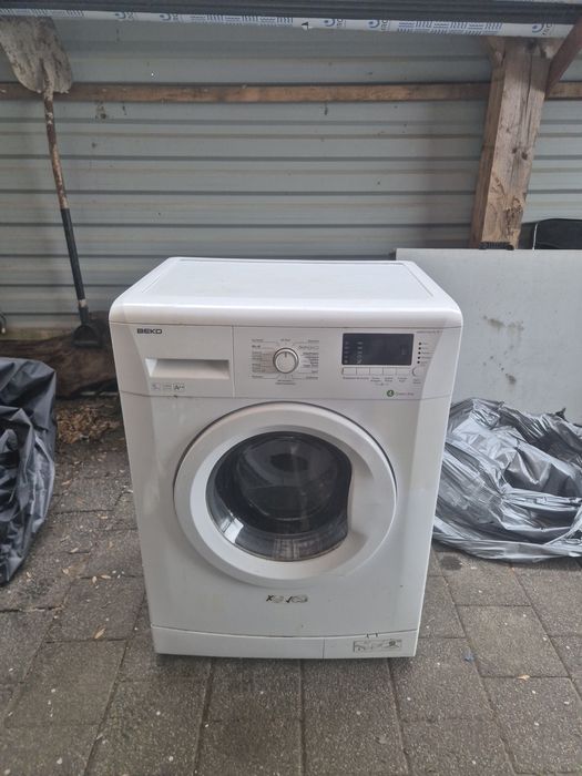 Bralka Beko jak nowa