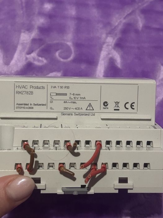 Moduł rozrzerzający Siemens RMZ782B Synco 700 z demontażu