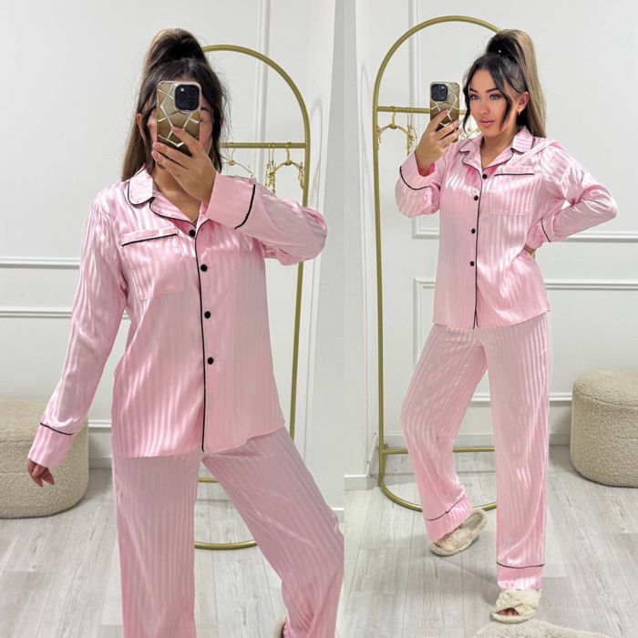 Піжама жіноча шовкова в полоска , штани і сорочка