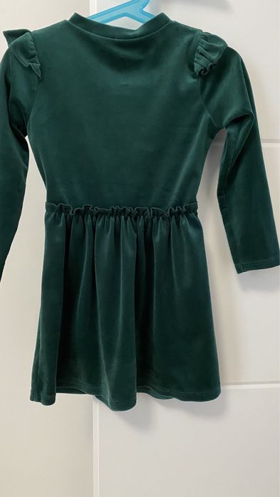 Welurowa sukienka barbie