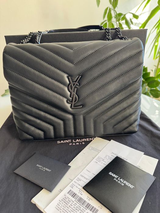 Piękna ponadczasowa czarna  torebka YSL rozmiar  L