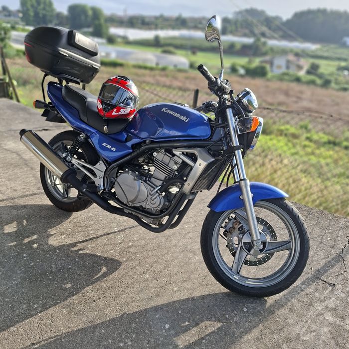 Kawasaki ER-500.