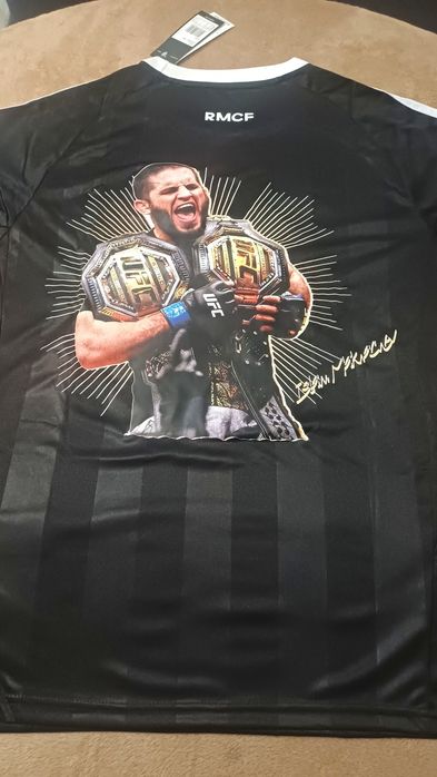 Camisola Real Madrid edição especial  Islam Makhachev tamanho M
