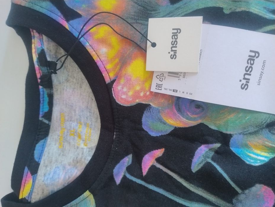 Nowa koszulka Sinsay rozm.XL