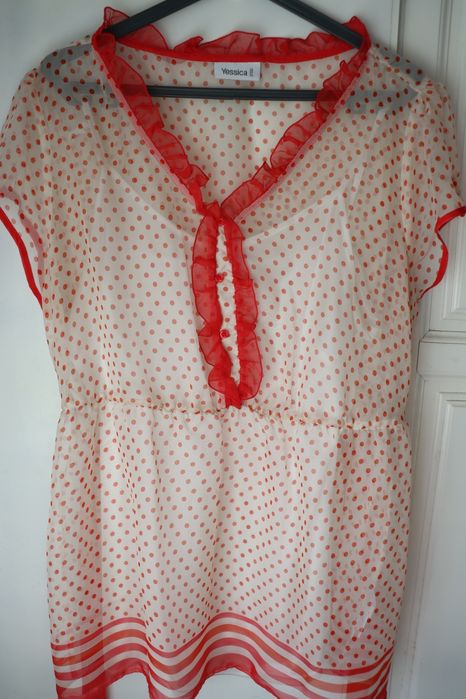 Blusa com top e cinto