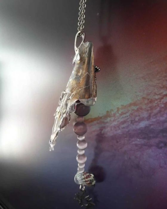 Galáxia da Baleia - Joia artesanal de concha do mar