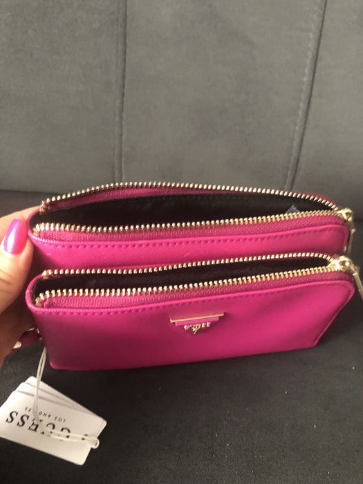 Torebka do ręki Guess