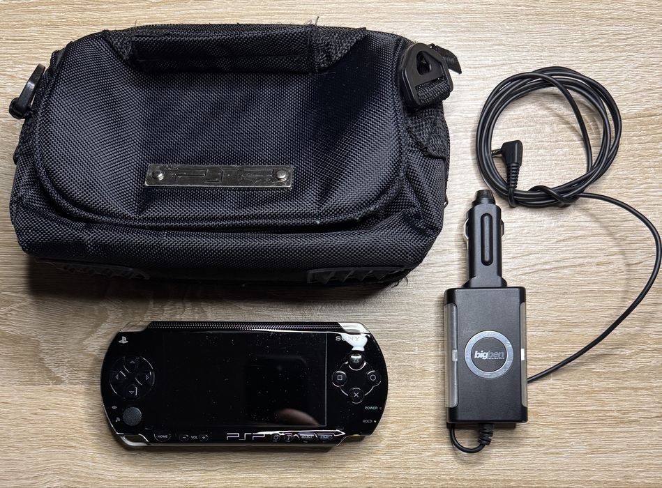 Портативна ігрова приставка консоль Sony PlayStation PSP 1000 32 gb