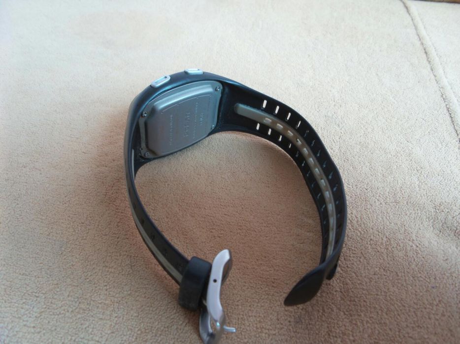 Zegarek pulsometr Polar RS 200 do biegania na rower smartwatch